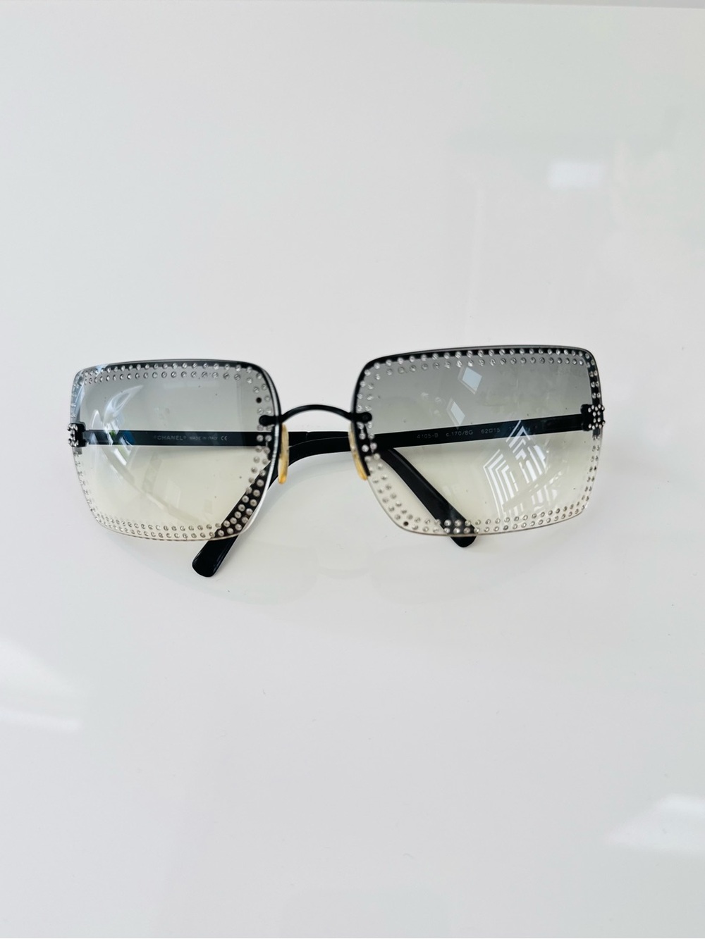RARE 🍒 Vintage Chanel rimless CC Swarovski sunglasses - Picture 4 of 10